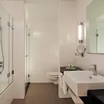فندق كاوتيارد باي ماريوت سيتي سنتر