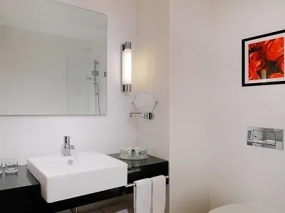 Courtyard By Marriott Center Hotel Budapest