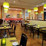 Courtyard By Marriott Center 4*