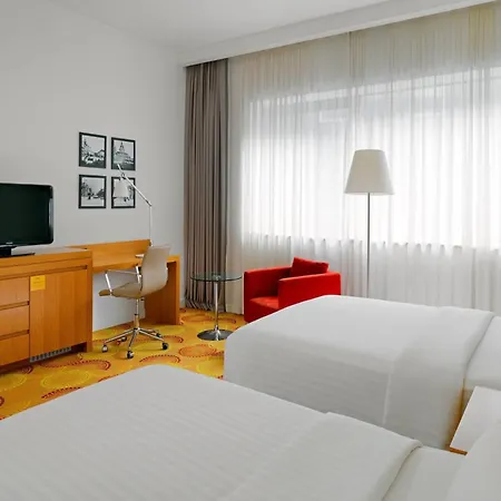 Courtyard By Marriott Center Szálloda Budapest