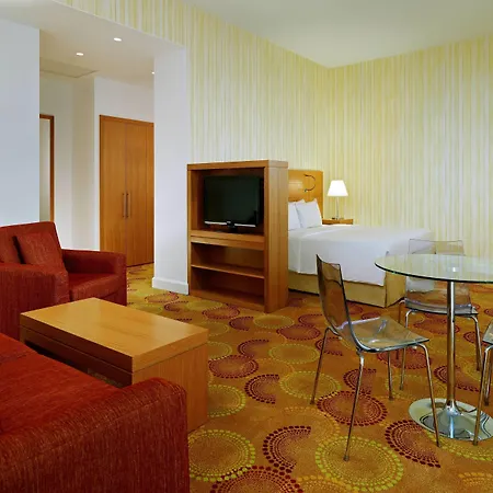 Hotel Courtyard By Marriott Center 4*