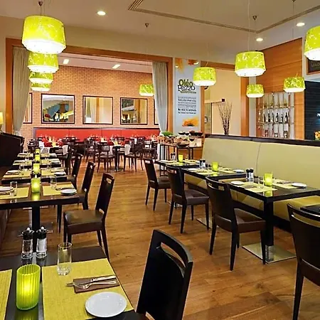 Hotel Courtyard By Marriott Center