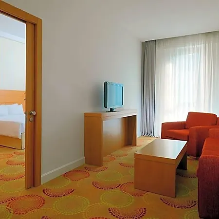 Courtyard By Marriott Center Budapest