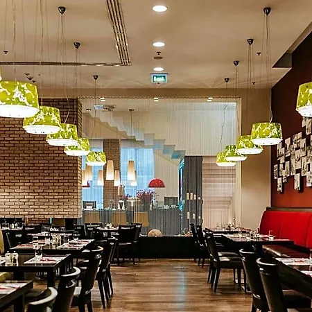 Courtyard By Marriott Center 4* Budapest
