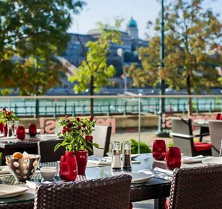 Szálloda Courtyard By Marriott Center