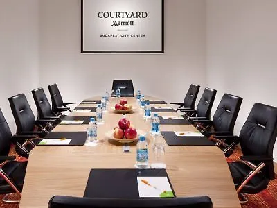 Szálloda Courtyard By Marriott Center Budapest