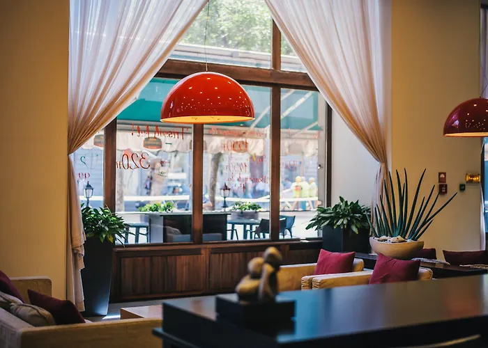 Courtyard By Marriott Center 4* בודפשט