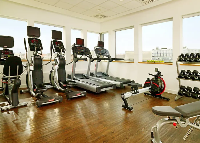 מלון Courtyard By Marriott Center