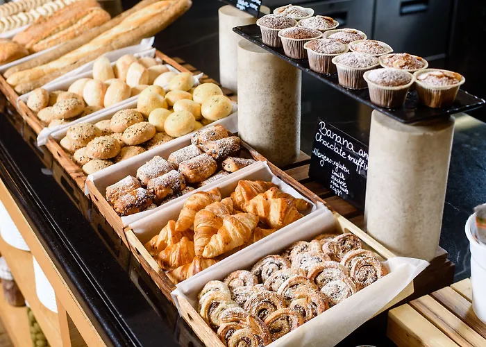 מלון Courtyard By Marriott Center בודפשט