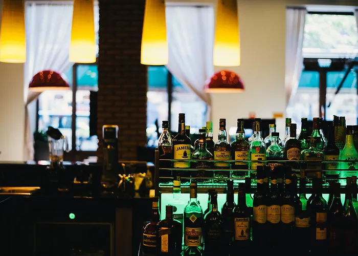 Courtyard By Marriott Center מלון בודפשט