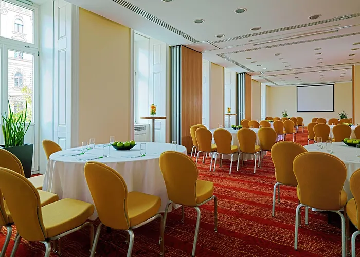 מלון Courtyard By Marriott Center בודפשט