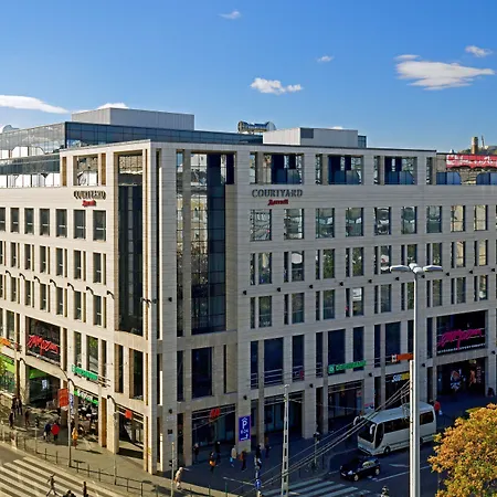 Courtyard By Marriott Center Budapest