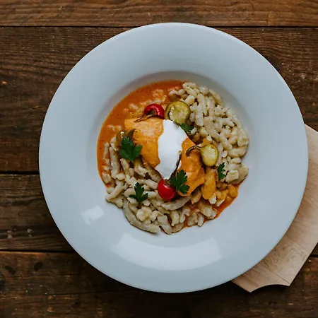 Courtyard By Marriott Center Hotel 4*