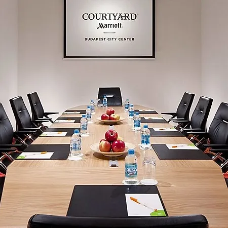 Courtyard By Marriott Center Hotel Budapeszt