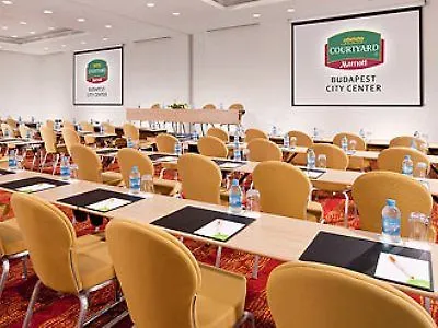 Courtyard By Marriott Center Budapesta