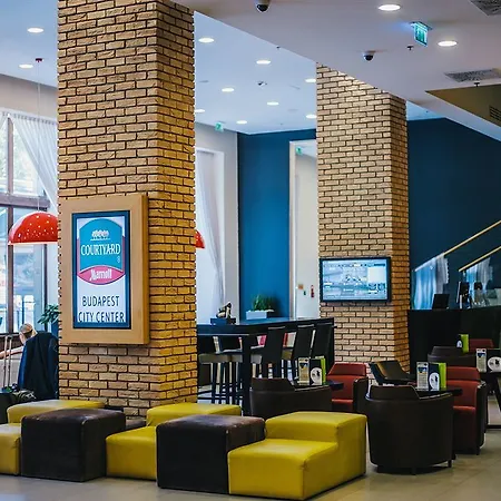 Courtyard By Marriott Center 4* Budapesta